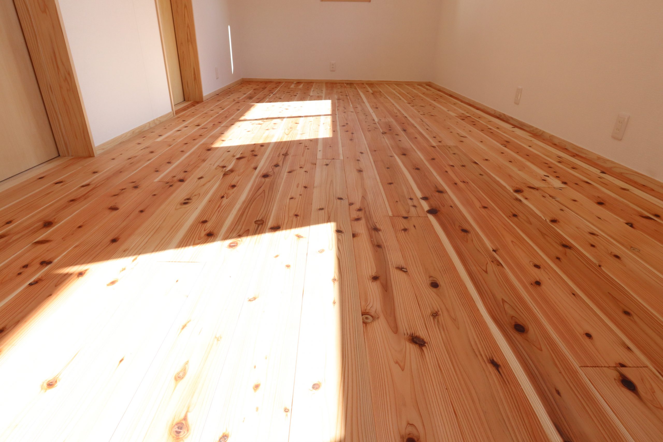 株式会社エムズ　木の家　自然素材の木の家