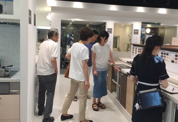 パナソニックショウルームでキッチン選び。株式会社エムズ